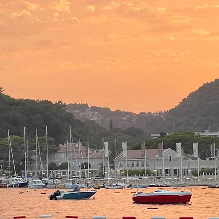 Apartmani Laban Herceg Novi Eksteriør billede
